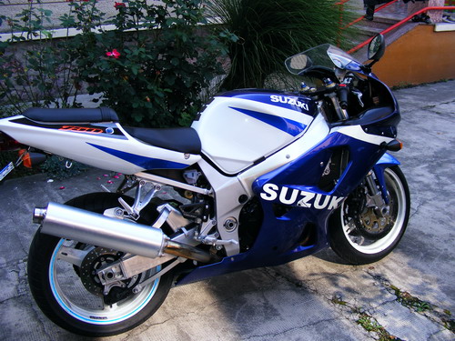 Suzuki 750cmc